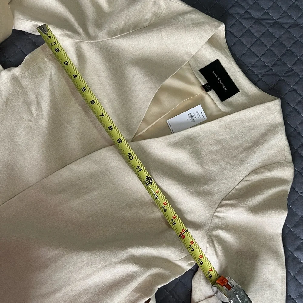 Banana Republic Cream Wrap Jacket - Picture 10 of 12
